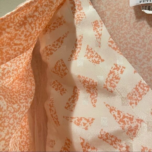 Vintage 80’s pink geometric layered blouson blouse - Picture 9 of 15